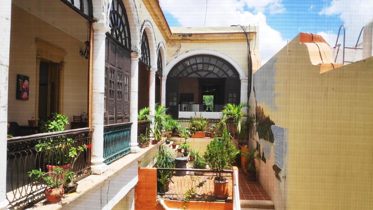 Hostal Zocalo Hotell Mérida Exteriör bild