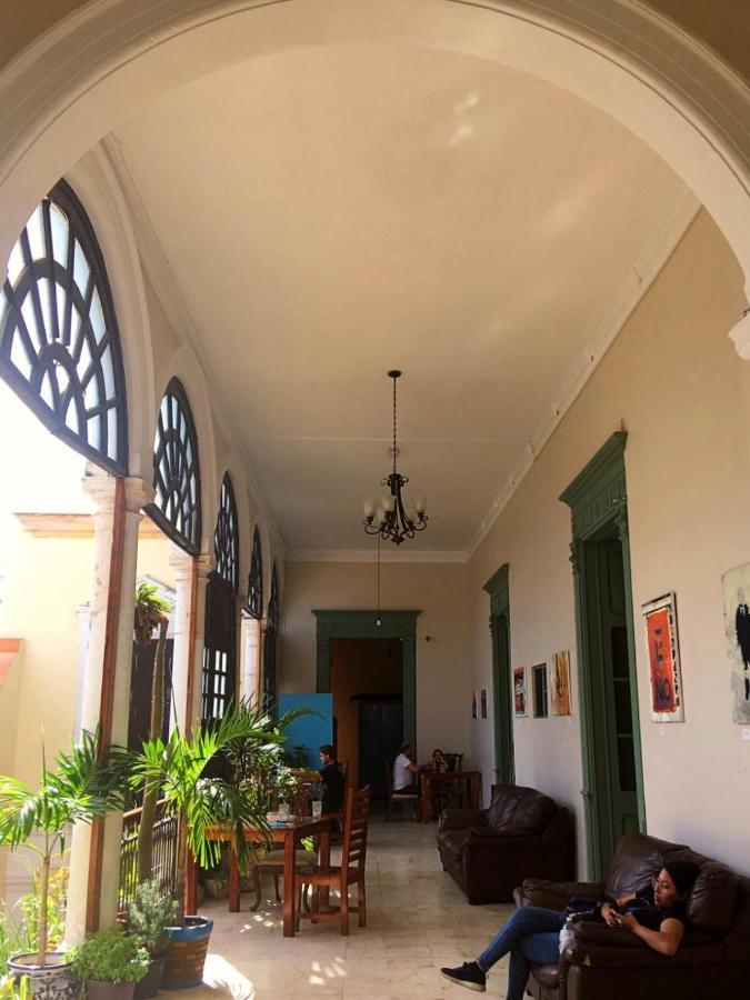 Hostal Zocalo Hotell Mérida Exteriör bild
