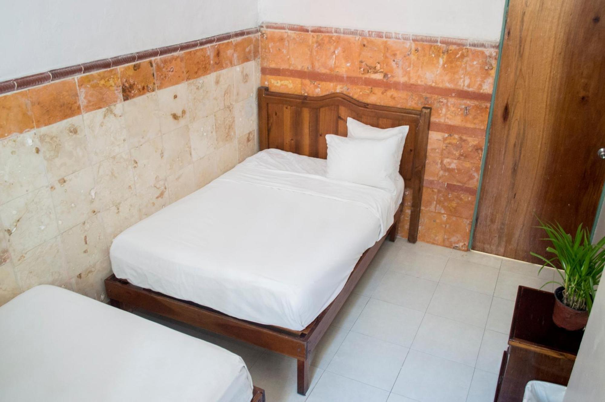 Hostal Zocalo Hotell Mérida Exteriör bild