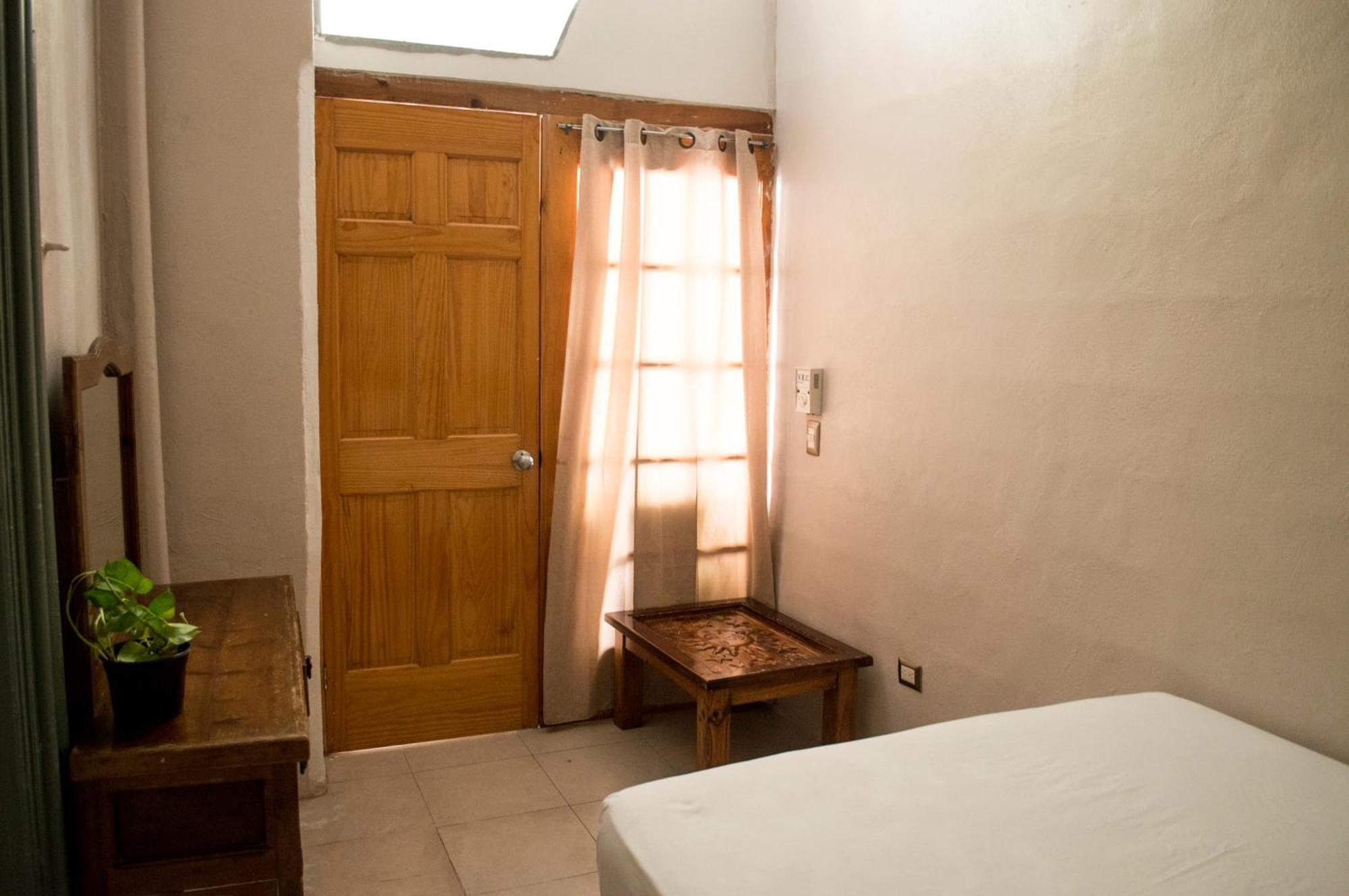 Hostal Zocalo Hotell Mérida Exteriör bild