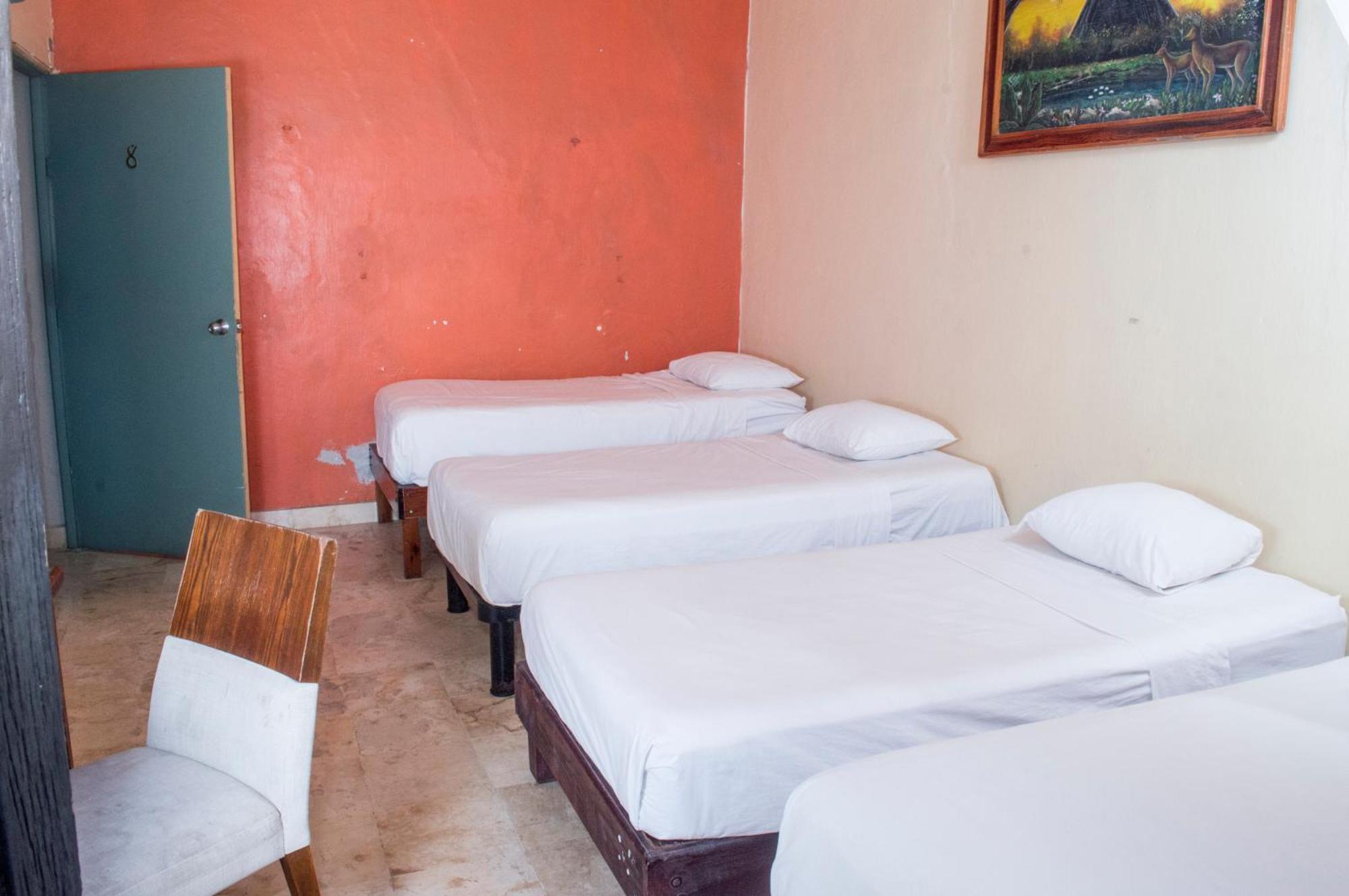 Hostal Zocalo Hotell Mérida Exteriör bild